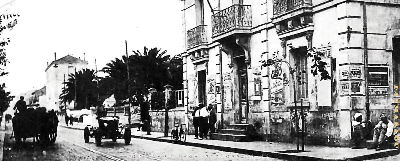 2737- Guyotville - Mairie2.jpg